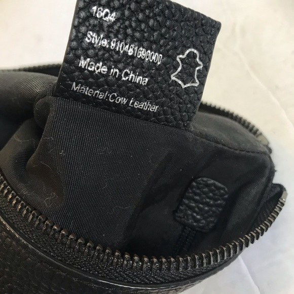 ECCO NEW Pebble Leather Wristlet Clutch Bag Zipper Pocket Black Purse Handbag - Picture 4 of 11